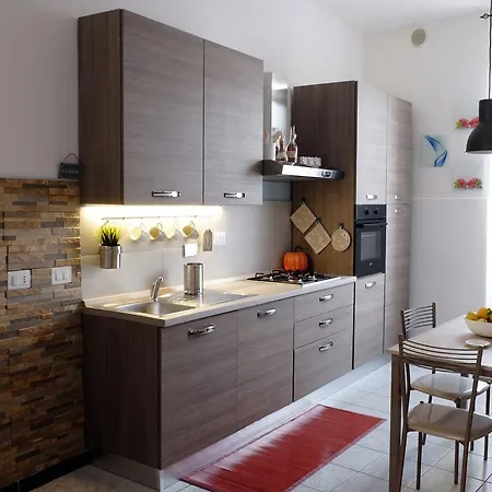 T T House La Spezia