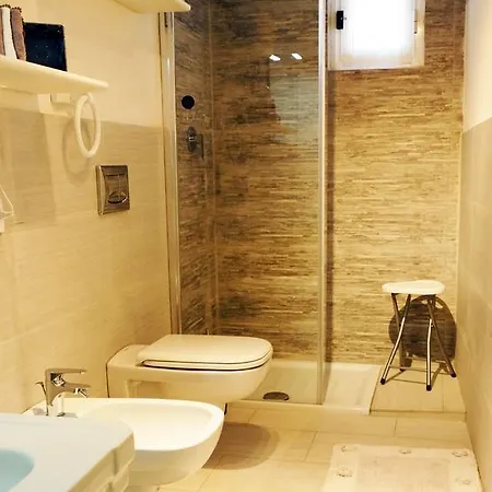 Holiday home T T House *