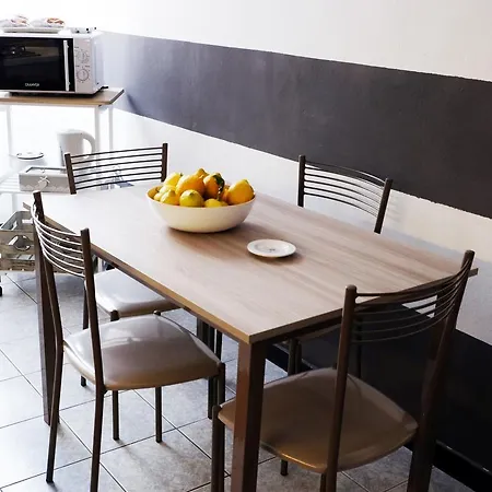 T T House Holiday home La Spezia